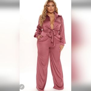 Pink nwot jumpsuit